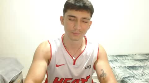 thiago_deseo69 online show from July 1, 1:06 am