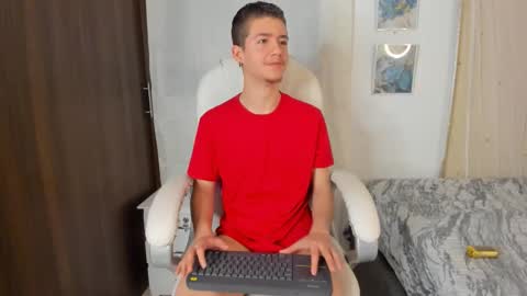 Manuel online show from October 8, 11:09 pm