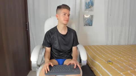 Manuel online show from September 19, 12:46 am