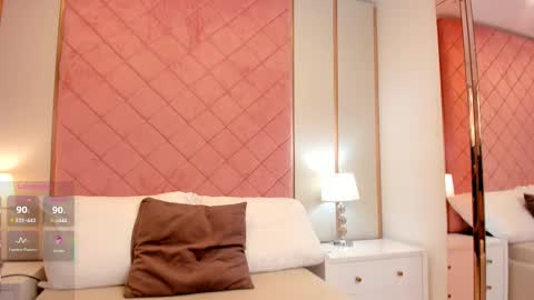 Snapshot of thiago_jones chatting on September 26, 12:19 am SanThiago online show from September 26, 12:19 am