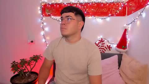 thiago_occonor online show from November 24, 1:28 am