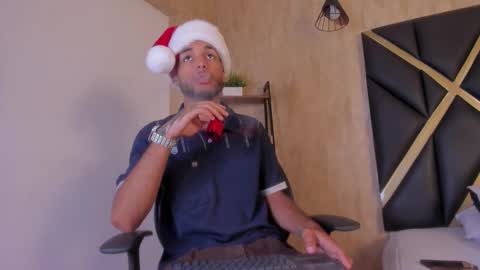 ThiagoFerreti online show from December 22, 3:14 am