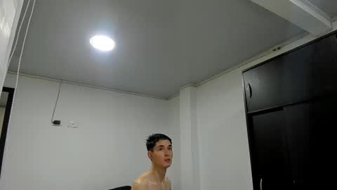 Thiago Wells online show from February 2, 7:25 pm