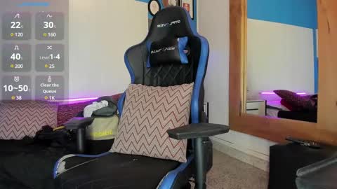 thiagoxbig online show from March 11, 7:58 am