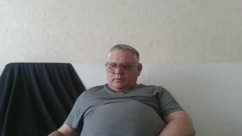 Thierrysymp online show from June 16, 3:47 pm