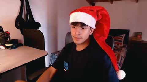 thieves_us online show from December 25, 9:22 pm