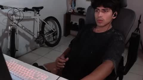 thieves_us online show from October 12, 5:45 am