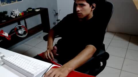 thieves_us online show from December 18, 4:52 am