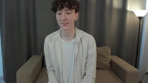 Thomas online show from February 25, 3:42 am