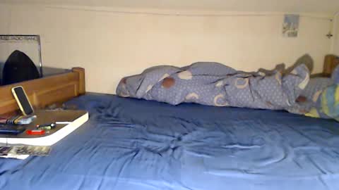 Thomas online show from December 21, 12:57 pm