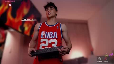 Thom Klein online show from September 15, 7:37 pm