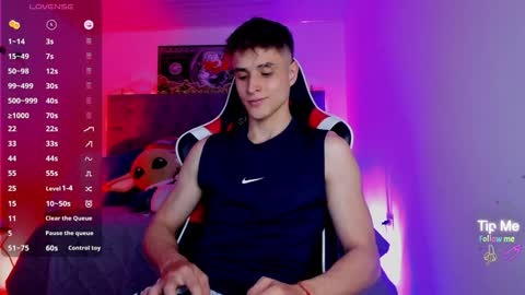 Thom Klein online show from December 5, 7:51 pm