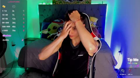 Thom Klein online show from December 9, 7:46 pm