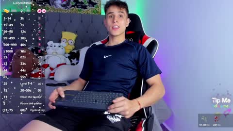 Thom Klein online show from January 23, 7:18 pm