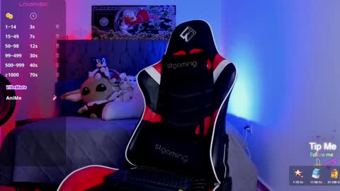 Thom Klein online show from December 2, 7:03 pm