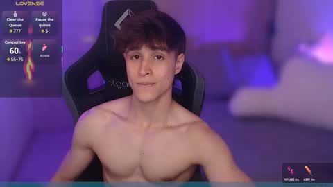 Thom Klein online show from October 1, 8:35 pm