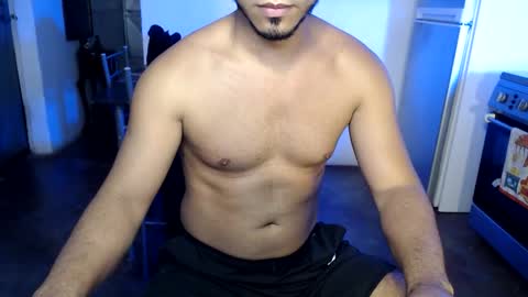 Thom online show from December 17, 9:27 am