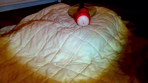 Thongsandstocking online show from December 6, 12:18 am