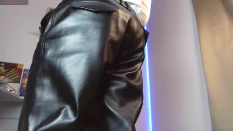 thonydupont online show from November 3, 9:27 pm