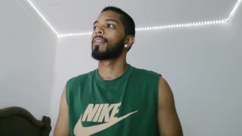 thonyy online show from March 2, 5:12 am