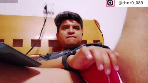 thor0200 online show from April 9, 6:19 am