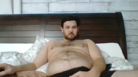 Make me explode please... online show from January 18, 5:26 pm