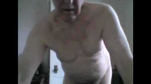 Snapshot of thruster99 chatting on December 5, 1:28 pm thruster99 online show from December 5, 1:28 pm