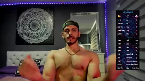 Tian Zilac online show from September 22, 6:18 pm