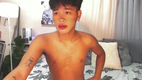 Snapshot of tiara_perezx chatting on January 30, 2:38 am Sam online show from January 30, 2:38 am