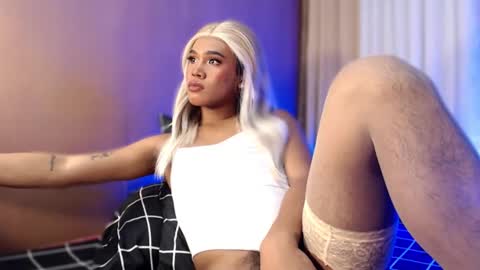 Snapshot of tiara_perezx chatting on October 11, 10:25 pm Sam online show from October 11, 10:25 pm