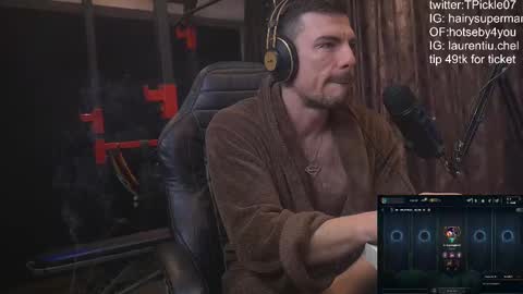 Snapshot of tickle_my_pickle07 chatting on February 18, 6:15 am tickle_my_pickle07 online show from February 18, 6:15 am