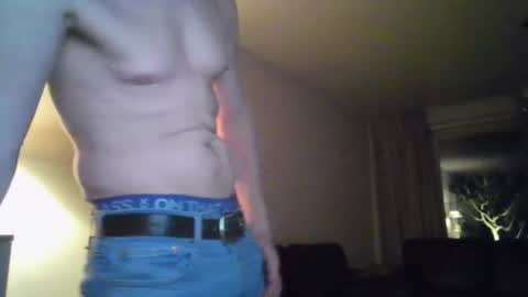 tigerjow941808 online show from January 31, 10:52 pm