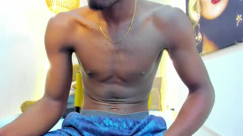 Snapshot of tigga_sall chatting on October 1, 3:10 am Tigga Sall online show from October 1, 3:10 am