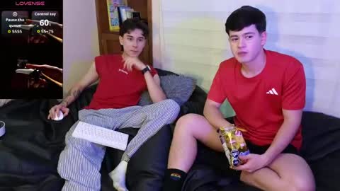 Camilo online show from May 31, 11:38 pm