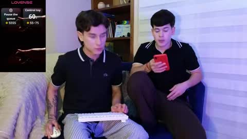Camilo online show from May 31, 2:45 am