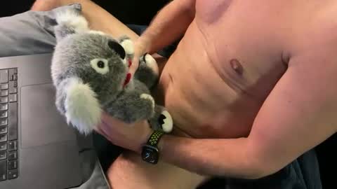 Snapshot of timbuk6380 chatting on February 4, 9:07 am Timbuk6380 online show from February 4, 9:07 am