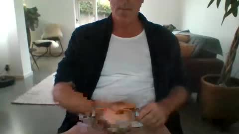 times20 online show from October 7, 6:17 am