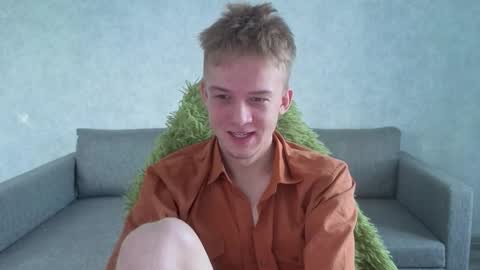 Timmy online show from November 29, 7:54 am