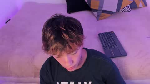 Timothy 21 years old online show from September 30, 8:56 pm