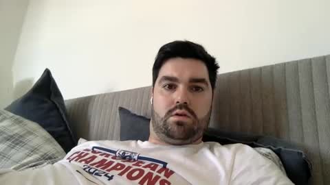 timothys94 online show from February 18, 9:43 am