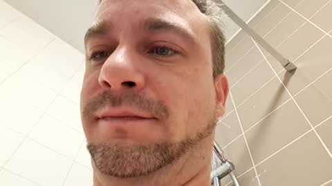 timuthy online show from February 5, 8:43 am