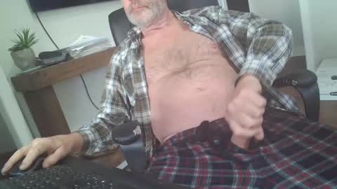 Snapshot of tincup430 chatting on March 11, 12:17 pm 5 day load on deck online show from March 11, 12:17 pm