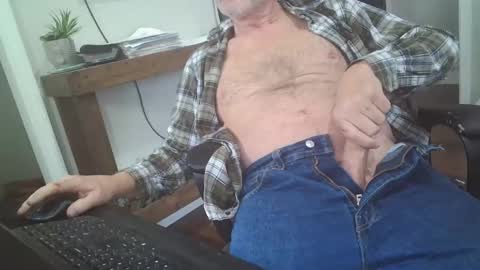 Snapshot of tincup430 chatting on March 4, 1:06 pm 5 day load on deck online show from March 4, 1:06 pm