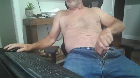 Snapshot of tincup430 chatting on September 10, 10:58 am 5 day load on deck online show from September 10, 10:58 am