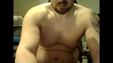 Snapshot of tinstranger33 chatting on December 5, 4:42 am tinstranger33 online show from December 5, 4:42 am