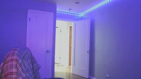 tippertonight online show from January 3, 7:16 am