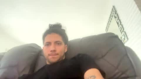 titto213 online show from February 1, 6:19 pm