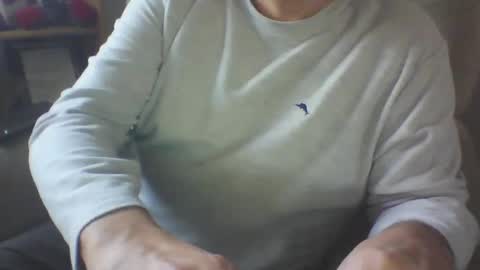 tittyloverr69 online show from December 20, 6:13 pm