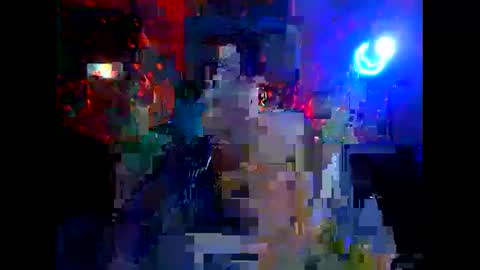 Snapshot of tkthedj chatting on December 7, 11:34 pm TK online show from December 7, 11:34 pm