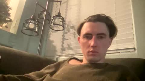 tlayne410 online show from October 18, 7:46 am